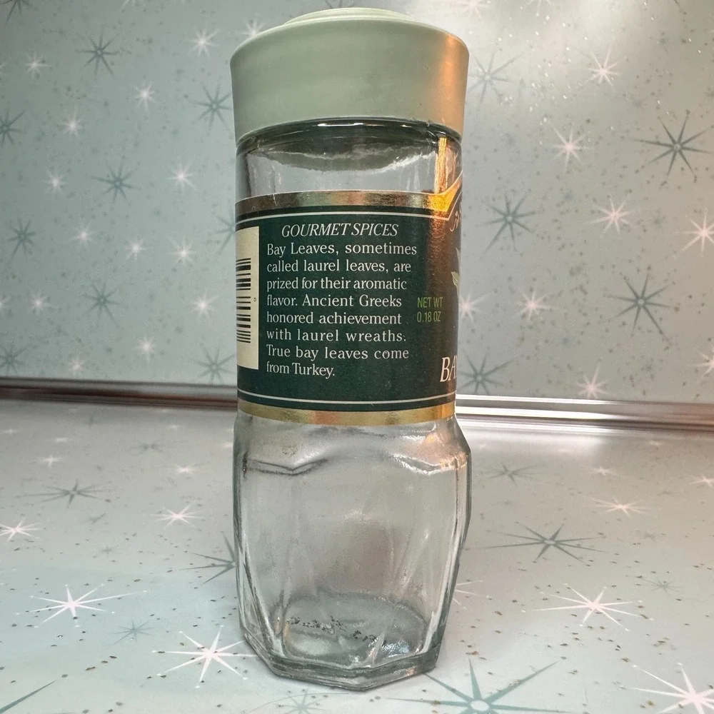Vintage McCormick Turkish Bay Leaves Jar‎ Green Lid and Label Glass Spice Bottle